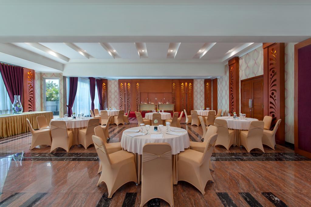 Sahati Hotel Джакарта Екстер'єр фото